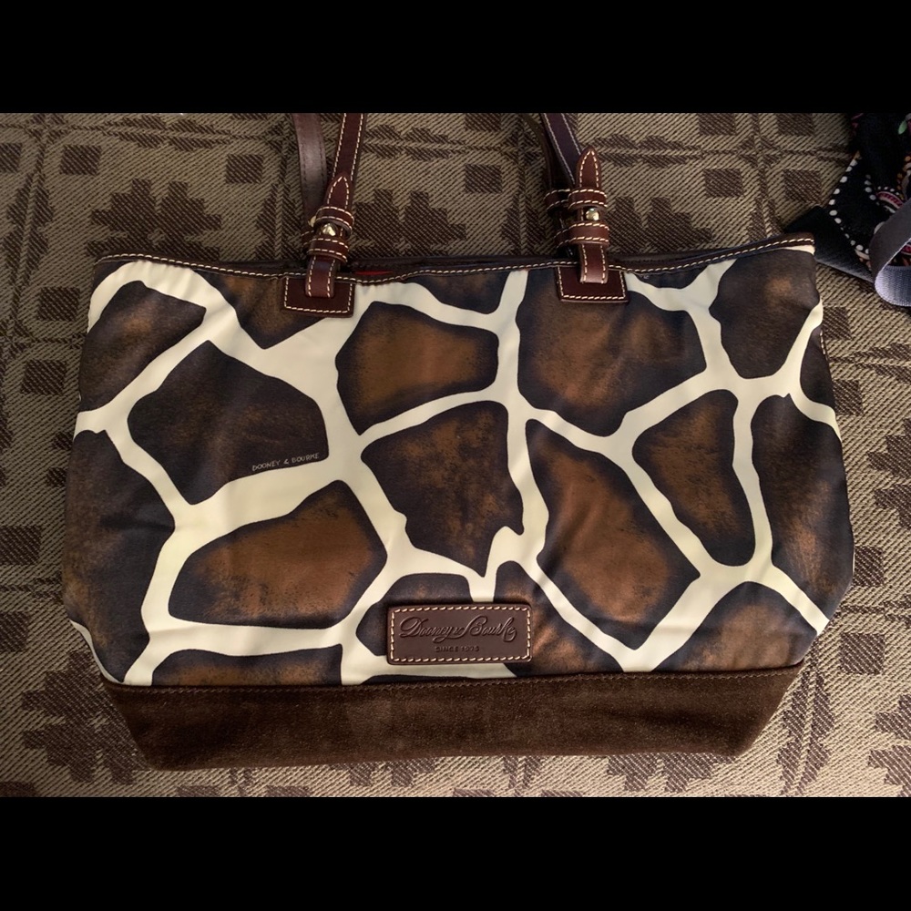 Authentic dooney and bourke purse